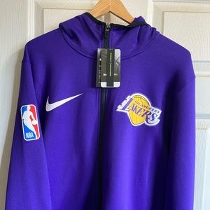 🚨 SOLD on another site Nike Lakers Therma Flex Showtime